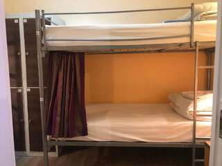 Хостел Виктория Москва Кровать в общем номере для мужчин с 4 кроватями-2